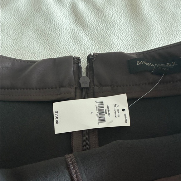 Banana Republic Dark Brown A-Line Skirt - Picture 3 of 3